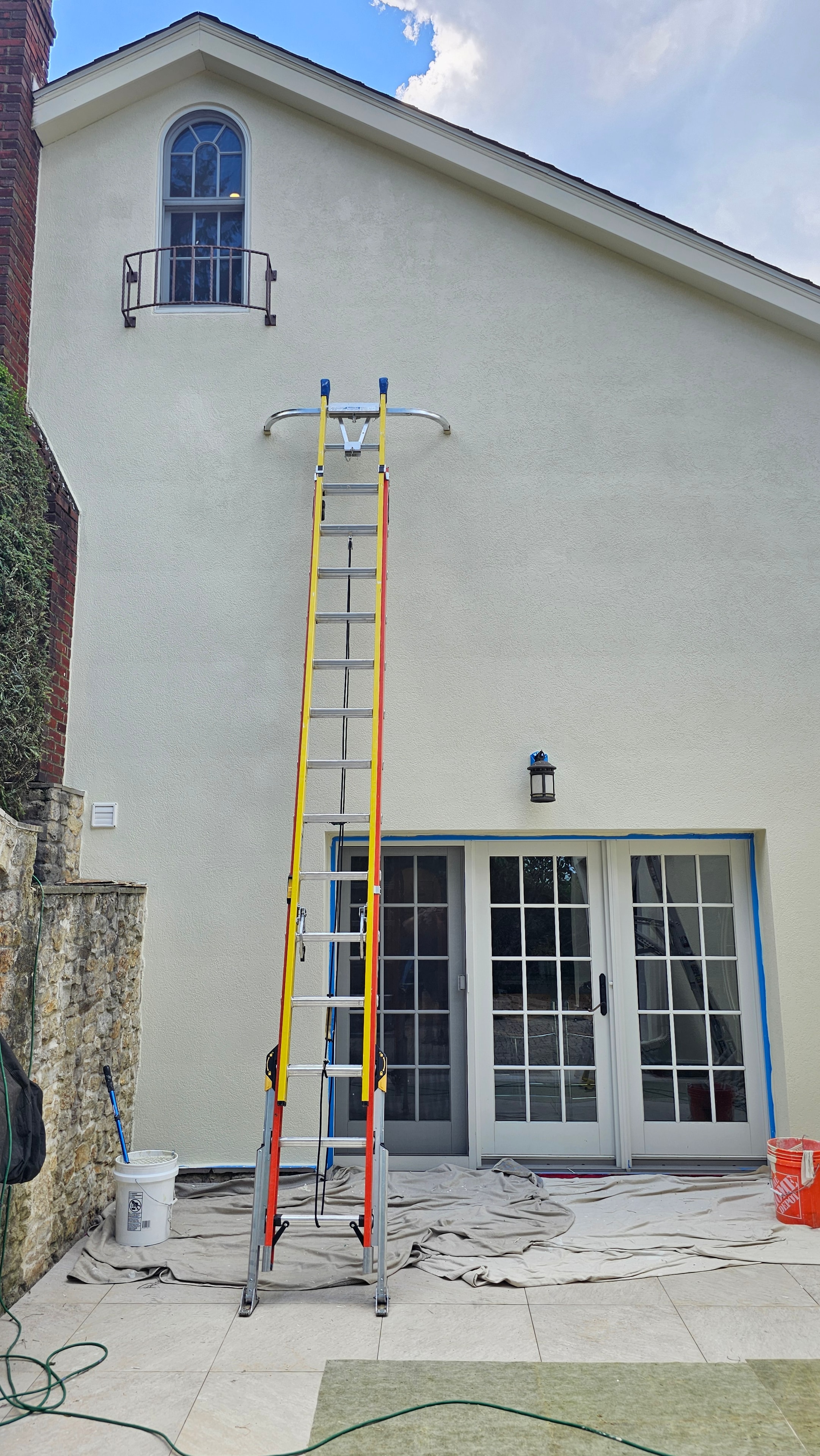 Courtyard and gable during painting
